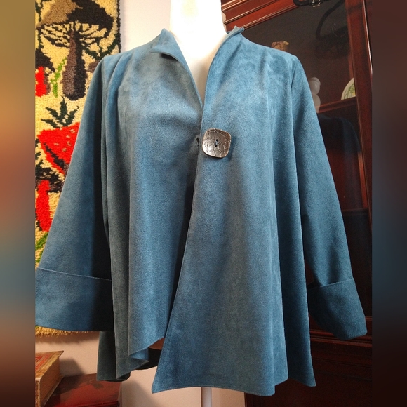 IC Collection by Connie K blue faux suede large button closure sweater size XL - Picture 2 of 8